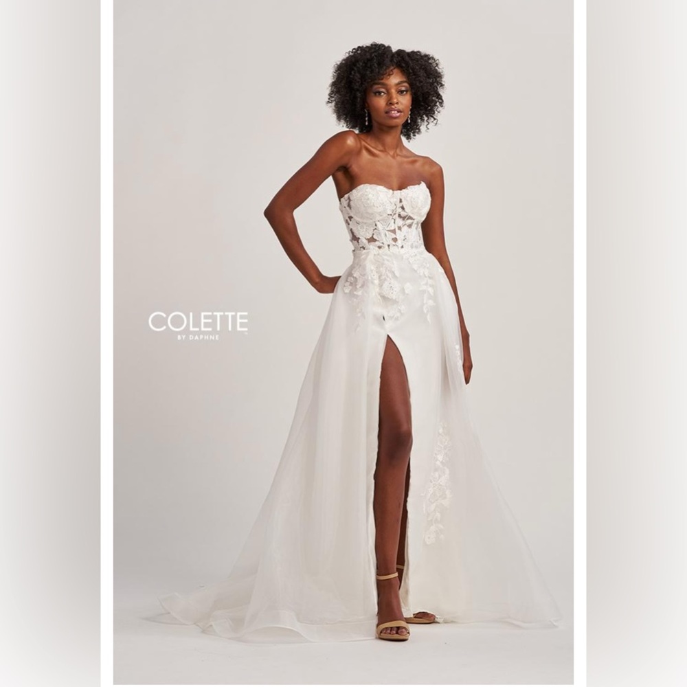 Colette by Daphne CL8660 Lace Corset Organza Wedding Gown Bridal Dress Size 4